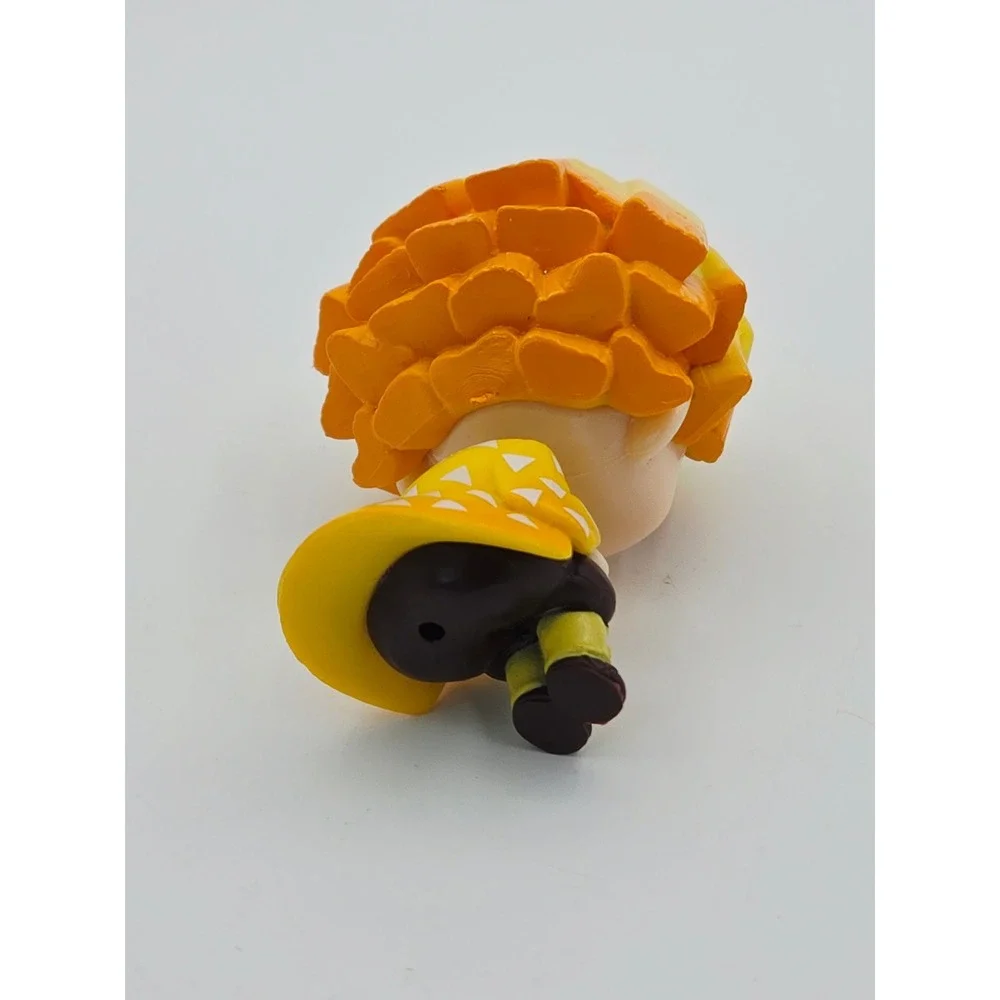 Demon Slayer Zenitsu Agatsuma Sitting Chibi Anime Figure Yellow